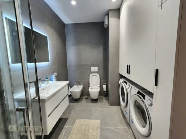 Tirane, jepet me qera apartament 2+1 Kati 3, 100 m² 1.000 € (Rruga e elbasanit)