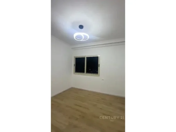 Tirane, shitet apartament 2+1 Kati 6, 104 m² 135.000 € (APARTAMENT 2+1+2 NE ASTIR)