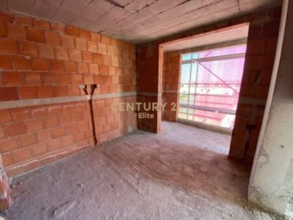 Tirane, shitet apartament 1+1 Kati 3, 79 m² 108.000 € (SHITET APARTAMENT 1 + 1 TEK RRUGA SIRI KODRA)