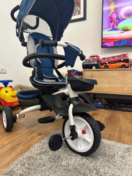 Tirane, shes Karroce per femije , 100 €