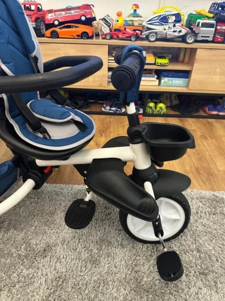 Tirane, shes Karroce per femije , 100 €