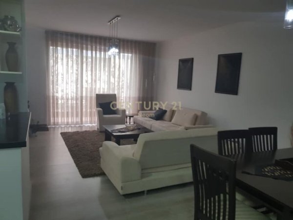 Tirane, jap me qera apartament 2+1 , 114 m² 650 € (Kodra e Diellit)