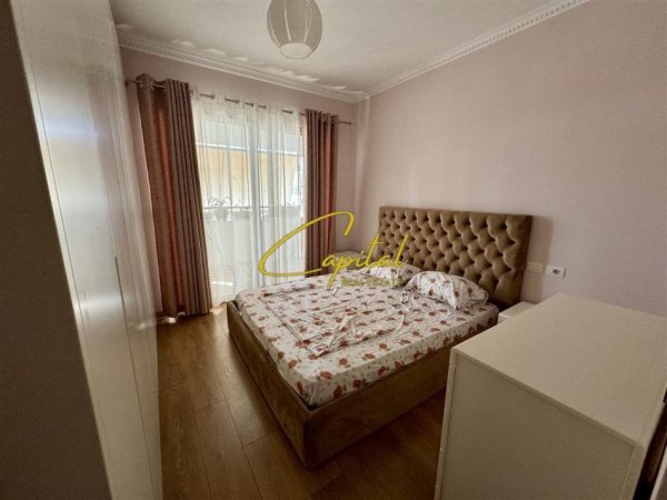Tirane, jepet me qera apartament 2+1 Kati 3, 120 m² 550 € (ASTIR)
