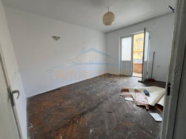 Tirane, shitet apartament 2+1+Ballkon Kati 3, 66 m² 133.000 € (rruga hoxha tahsim)