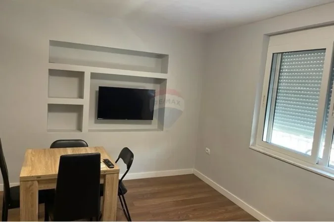 Tirane, jepet me qera apartament 1+1 Kati 0, 60 m² 650 € (Tirana e Re - Stadiumi Dinamo, Shqipëri)