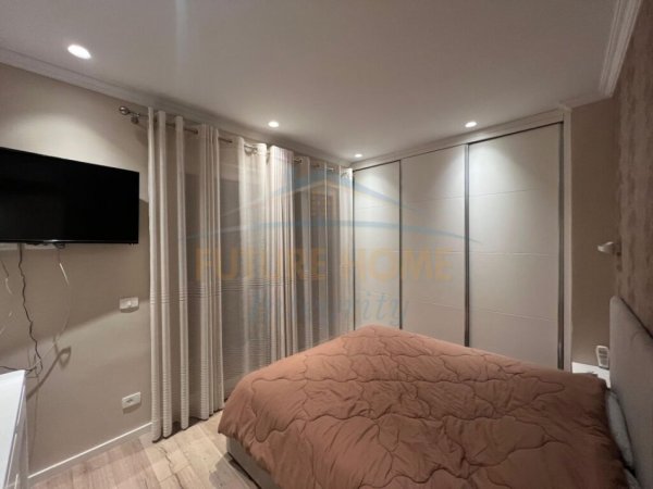 Durres, jepet me qera Vile 2 Katshe Kati 0, 500 m² 3.200 € (GJIRI I LALEZIT)