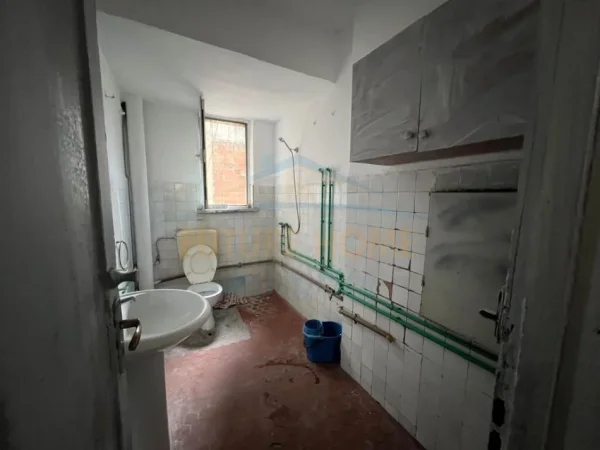 Tirane, shitet apartament 2+1+Aneks+Ballkon Kati 3, 66 m² 133.000 € (hoxha tahsin)