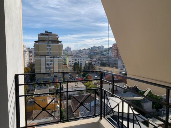 Durres, shitet apartament 2+1 Kati 7, 90 m² 117.000 € (Muzeumi i Deshmoreve)