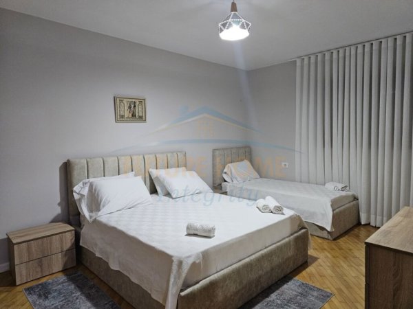 Tirane, jepet me qera apartament 1+1 Kati 1, 70 m² 550 € (Stadiumi Dinamo)