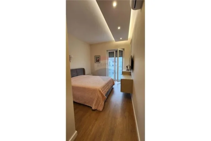 shitet 3+1+Ballkon Kati 3, 125 m² 320.000 €