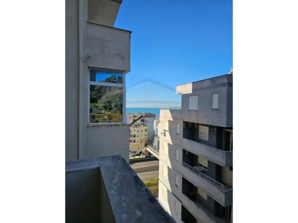 Durres, shitet apartament 1+1+Ballkon Kati 8, 50 m² 66.000 € (DURRES)