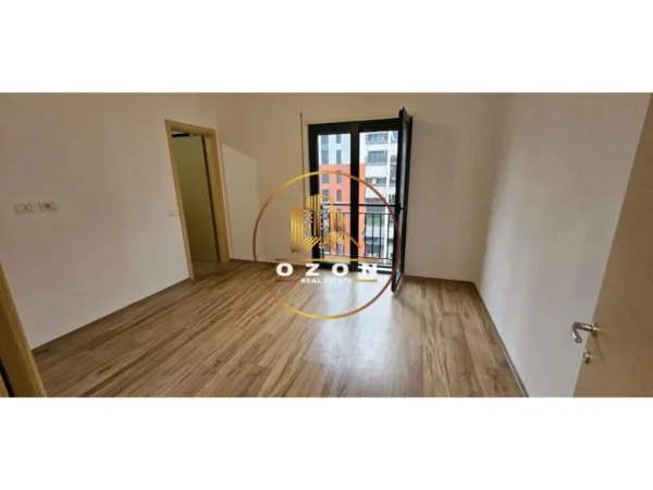 Apartament 2+1+2 për Qira tek Green City Astir!