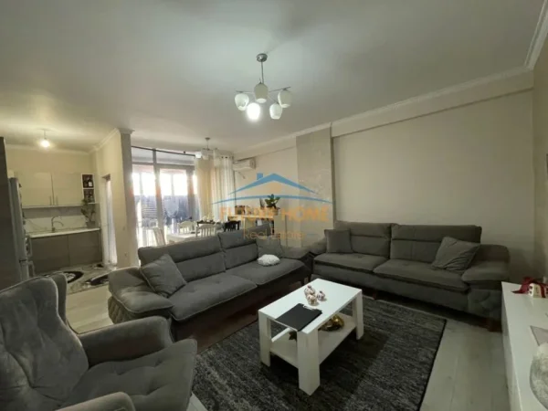 Tirane, shes 1+1 Kati 5, 117 m² 137.000 € (ASTIR)