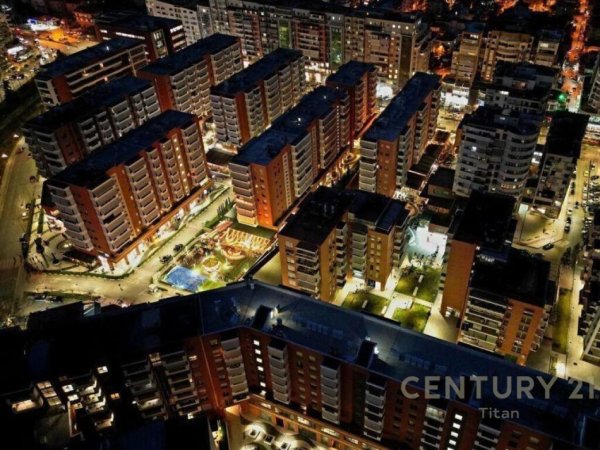 Tirane, jap me qera apartament 2+1+2+POST PARKIMI , 126 m² 1.500 € (Kompleksi Delijorgji)