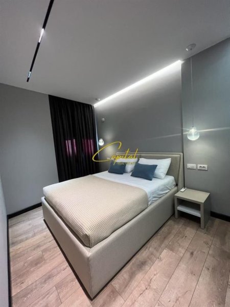 Tirane, jepet me qera apartament 2+1 Kati 4, 70 m² 1.500 € (QENDER)