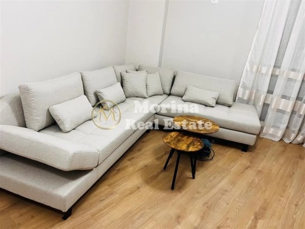 Tirane, jepet me qera apartament 2+1 Kati 4, 100 m² 500 € (Astri)