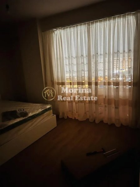 Tirane, jepet me qera apartament 2+1 Kati 4, 100 m² 500 € (Astri)