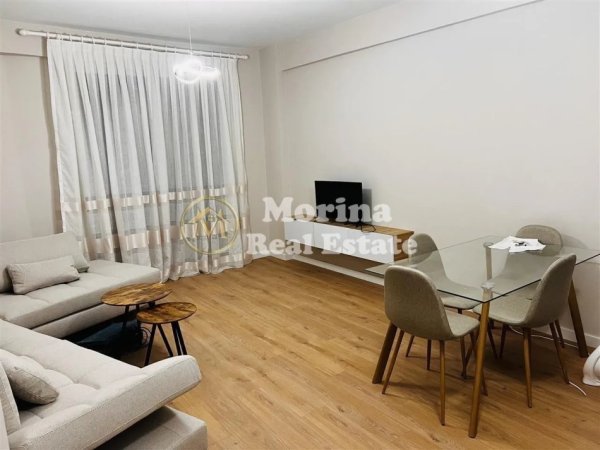 Tirane, jepet me qera apartament 2+1 Kati 4, 100 m² 500 € (Astri)