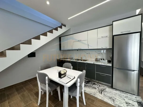 Tirane, jepet me qera Vile 3+1 Kati 2, 67 m² 450  € (KASHAR)  UNA47803