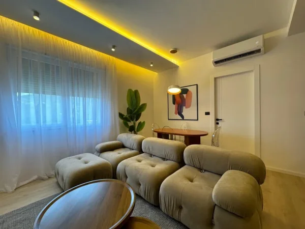 Tirane, shitet apartament 1+1 Kati 4, 66 m² 155.000 € (Komuna e Parisit)