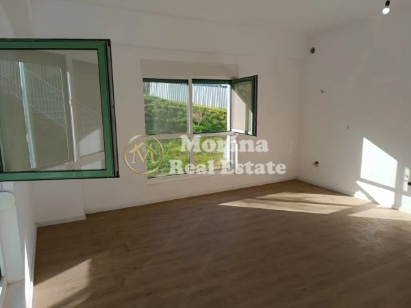 Tirane, jepet me qera garsonier Kati 1, 50 m² 255 € (Kompleksi Mangalem)