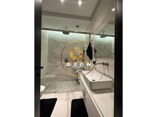 Apartament luksoz 2+1+2 për shitje tek Kompleksi Delijorgji, Rruga e Kavajës!