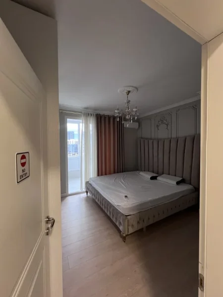 Tirane, jepet me qera 2+1+Ballkon Kati 7, 100 m² 691 € (Rruga Don Bosko)