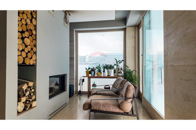 Tirane, shitet apartament+verande | Penthouse 3+1 Kati 8, 278 m² 650.000 € (Medar Shtylla)