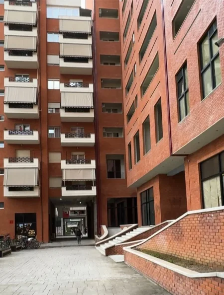 Tirane, shitet apartament 2+1 Kati 3, 90 m² 160.000 € (GOLDEN PARK 3)    PRO48189