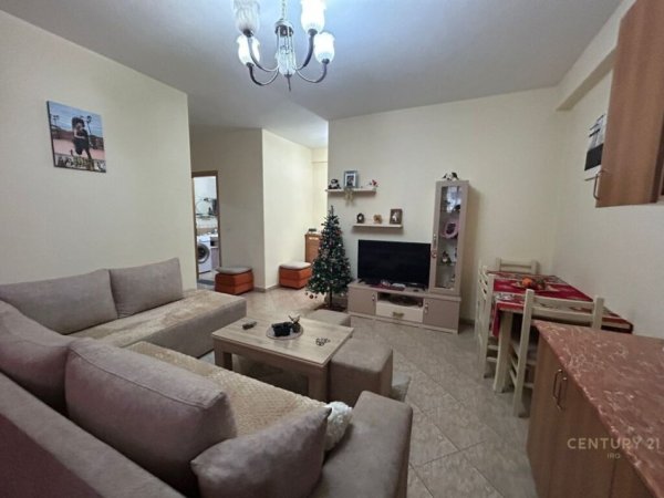 Tirane, shitet Kati 4, 90 m² 135.000 € (Astir,prane Ozone Tirana Albania)