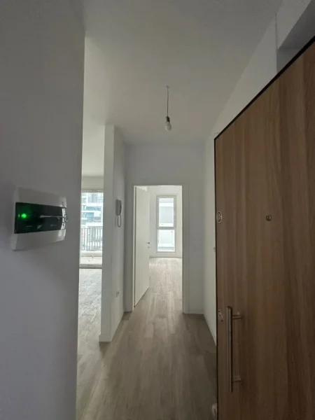 Okazion sot | Tirane, shitet apartament 1+1+Ballkon Kati 2, 52 m² 60.000 € (Univers City)