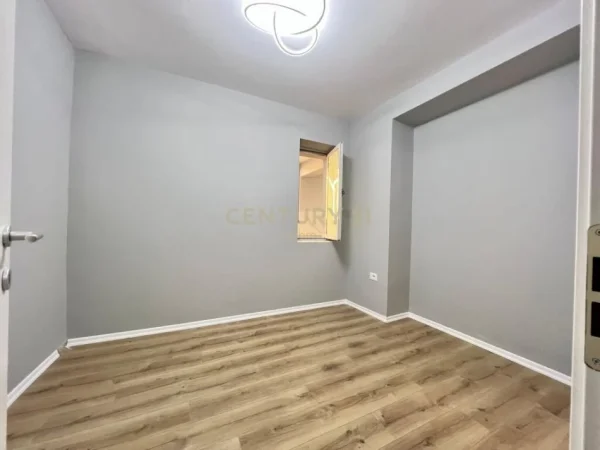 Tirane, shitet apartament 2+1 , 75 m² 179.000 € 