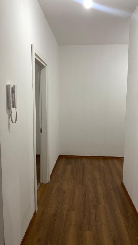 Tirane, jepet me qera apartament 2+1 Kati 4, 500 € (Don Bosko)