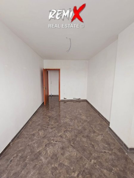 Durres, shitet apartament 3+1+Aneks+Ballkon Kati 4, 117 m² 95.000 € 