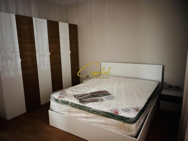 Tirane, jepet me qera apartament 2+1 Kati 6, 100 m² 500 € (ASTIR)
