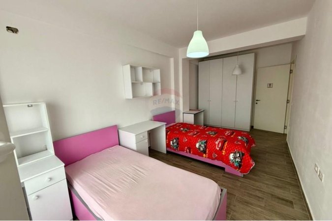 Tirane, jepet me qera apartament duplex 2+1+Aneks Kati 0, 120 m² 600 € (Rezidenca Kodra e Diellit 2)