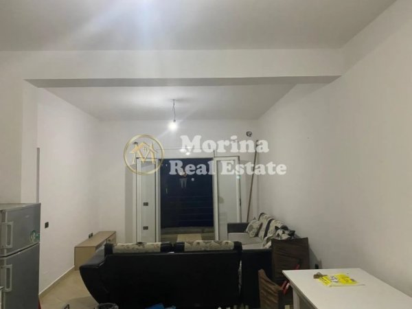 Tirane, jepet me qera apartament 2+1 Kati 3, 85 m² 400 € (Astir)