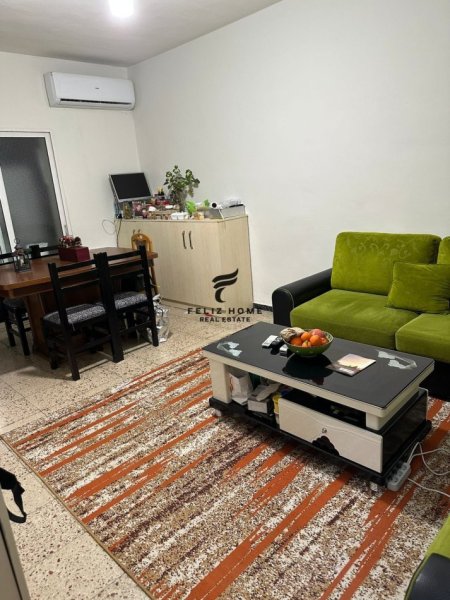 Tirane, jepet me qera apartament 2+1 Kati 3, 72 m² 550 € (MYSLYM SHYRI)