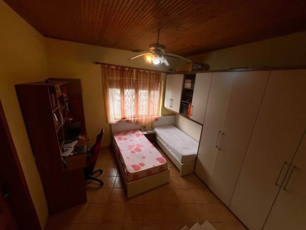 Tirane, jepet me qera apartament 2+1+Ballkon Kati 5, 90 m² 620 € (Rruga &quot;Xhorxh W Bush&quot;)