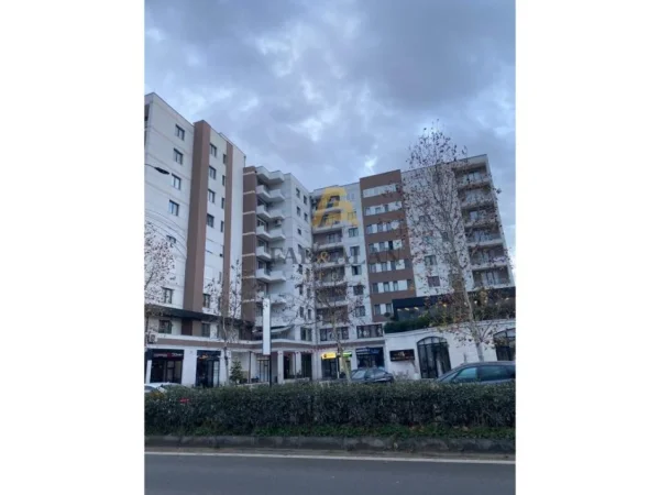 Tirane, shitet apartament 2+1 Kati 8, 89 m² 80.100 € (Kamez)