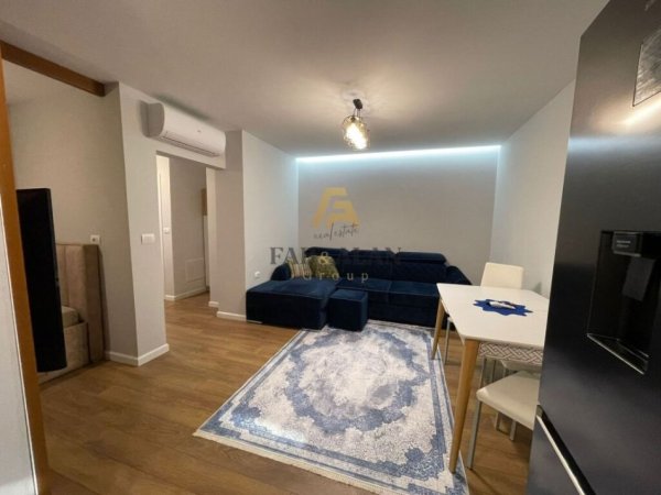 Tirane, jepet me qera apartament 2+1 Kati 2, 78 m² 700 € (Rruga e Elbasanit)