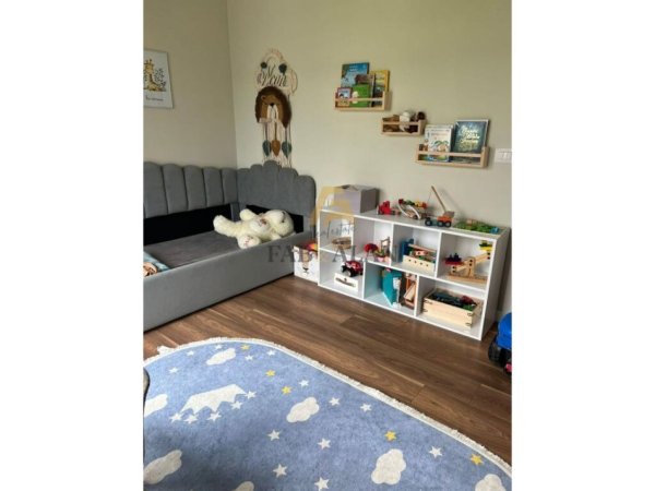 Tirane, jepet me qera apartament 2+1+2+GARAZH Kati 9, 97 m² 1.500 € (Rruga e Kosovareve)