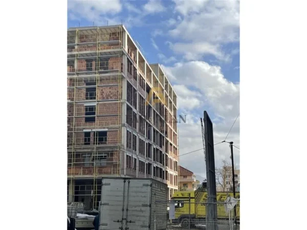 Tirane, shitet apartament 1+1 Kati 2, 61 m² 64.370 € (Univers City, QTU)