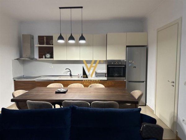 Tirane, jepet me qera apartament 2+1+Ballkon Kati 6, 100 m² 600 € (LIQENI I THATE)