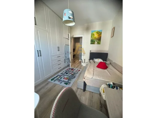 Tirane, shitet apartament 2+1+2 Kati 3, 104 m² 206.000 € (Ali Dem)