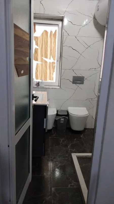 Tirane, jepet me qera apartament 1+1 Kati 3, 72 m² 550 € (Myslym Shyri)