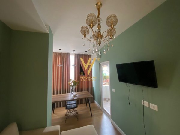 Tirane, jepet me qera apartament 2+1+Ballkon Kati 3, 75 m² 600 € (RRUGA E ELBASANIT)