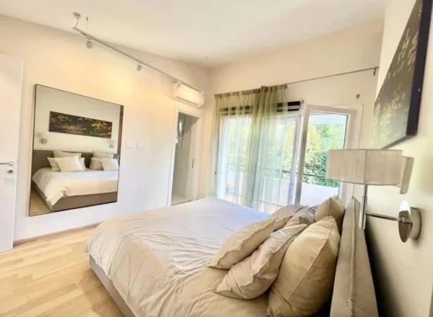 Tirane, shitet apartament+verande | Penthouse 2+1+Aneks+Ballkon Kati 3, 130 m² 370.000 € (Long Hill Residence)