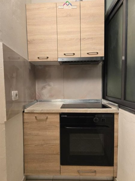 Tirane, jepet me qera apartament 1+1+Ballkon Kati 5, 65 m² 510 € (vasil shanto)