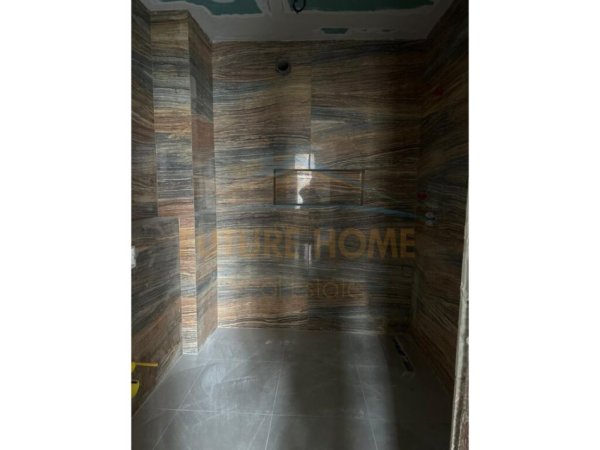 Tirane, shitet apartament 1+1+Aneks+Ballkon Kati 1, 70 m² 210.750 € (RRUGA E KAVAJES)